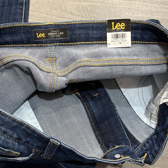 Women’s Lee legend jeans Size 14 M NWT slim fit mid rise - Picture 6 of 9